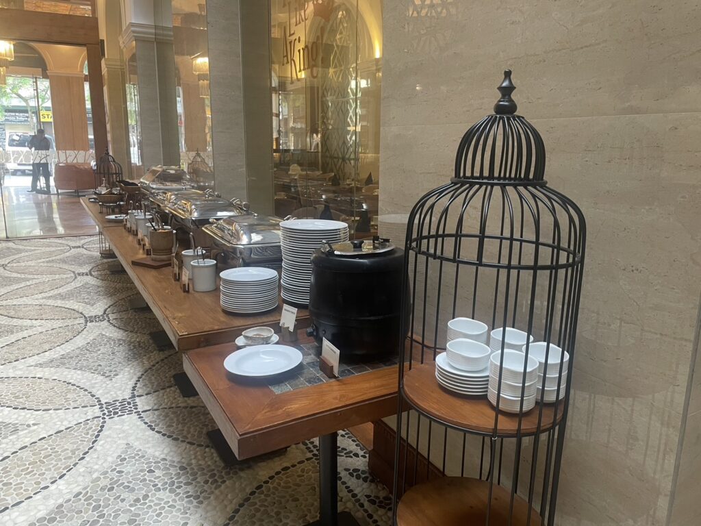 radhhotelbreakfast